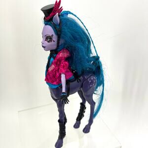 Mattel Monster High Freaky Fusion Hybrids Avea Trotter Doll With Wings 2013